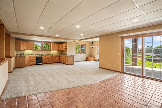 Building Photo - 9470 Kemper Dr