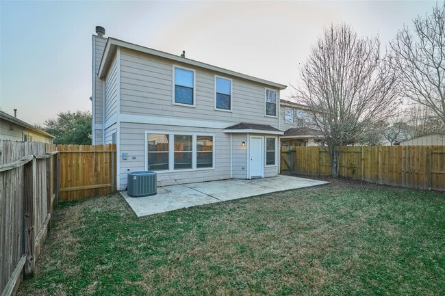 Building Photo - 3022 Swift Brook Glen Way