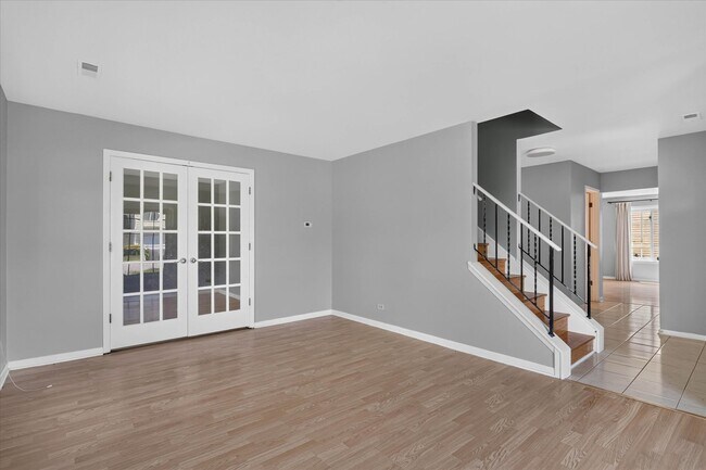 Building Photo - 901 Ashford Ln