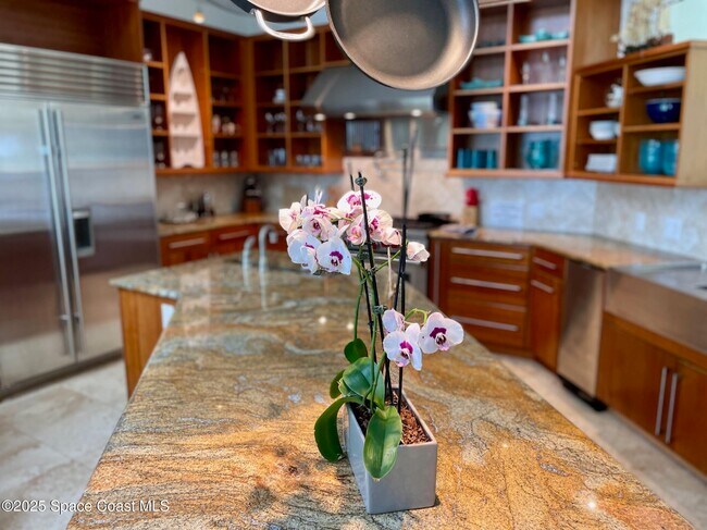 Building Photo - 3585 S Atlantic Ave