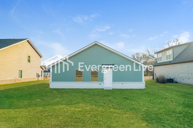 Building Photo - 17759 TIPPER LN