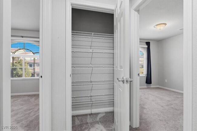 Building Photo - 9647 Stoney Mesa Ct