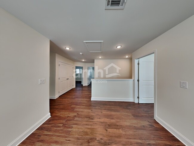 Building Photo - 5243 Blue Mountain Dr