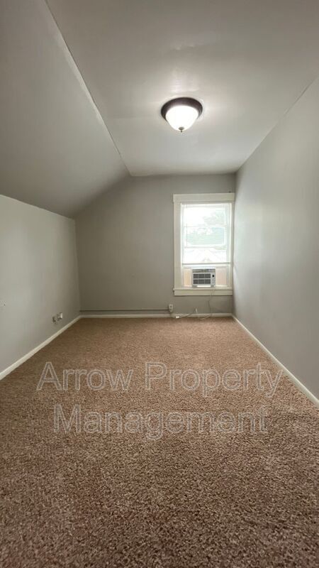 Building Photo - 2800 P St