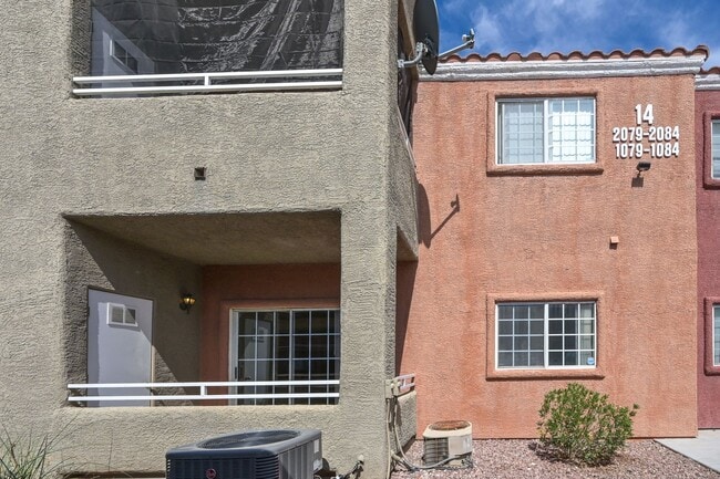 Building Photo - 4730 E Craig Rd