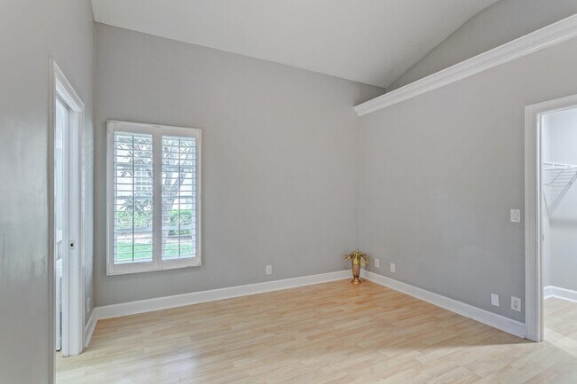 Building Photo - 139 Brookhaven Ct