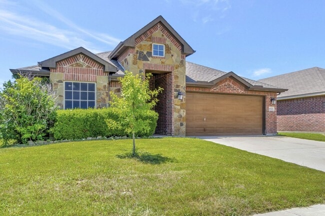 Building Photo - Ready for you to call this one home!