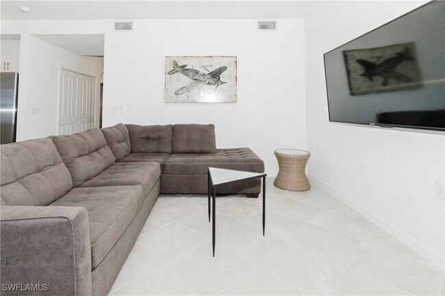 Building Photo - 5715 Double Eagle Cir