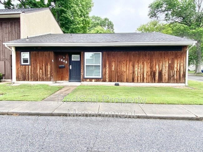 Primary Photo - 1449 Longdale Dr