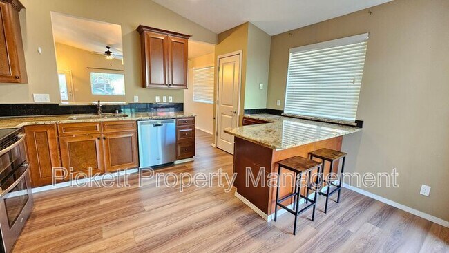 Building Photo - 1506 N Cambrian Ave