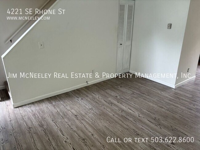 Building Photo - 4221 SE Rhone St