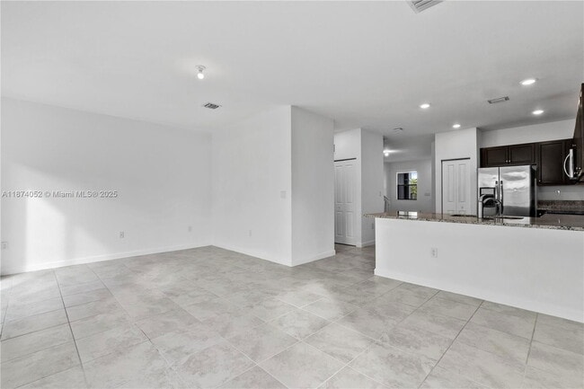 Building Photo - 25128 SW 113th Pl