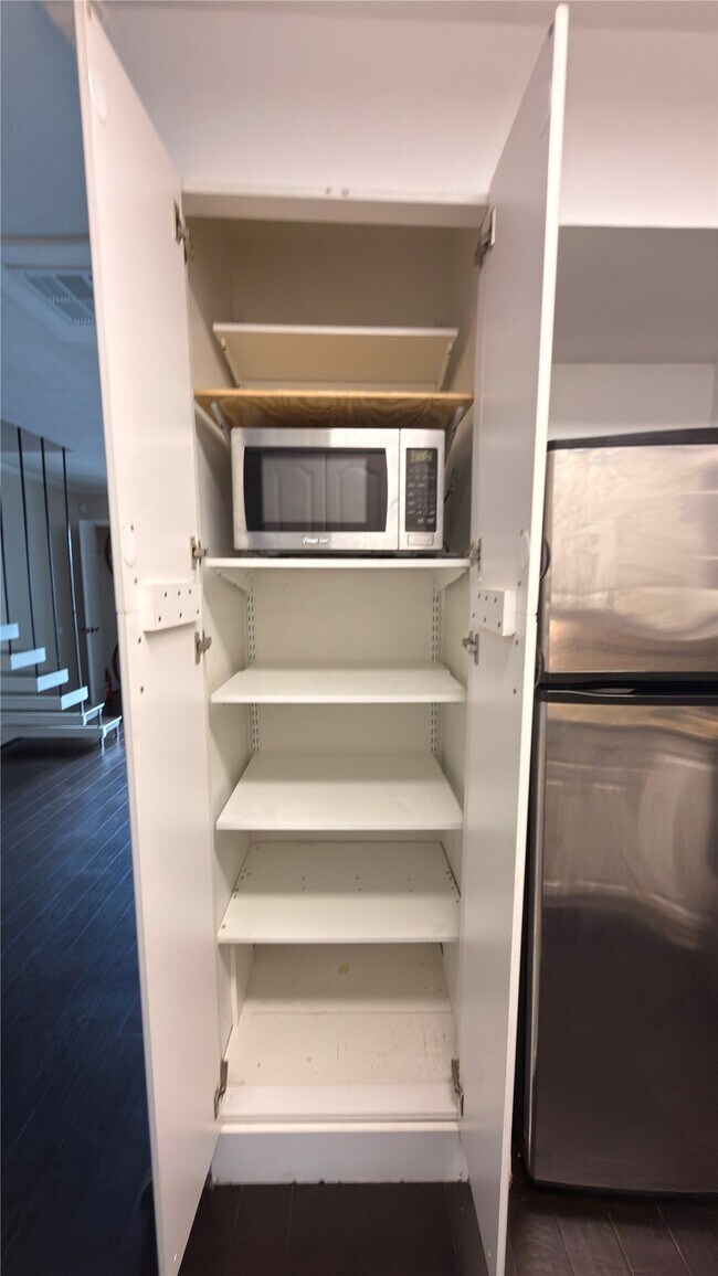 Building Photo - 2689 Marilee Ln