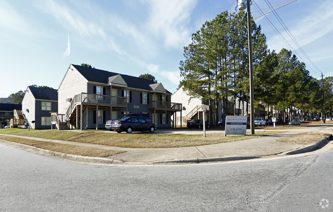 Primary Photo - Jamestown on the Creek Apartments