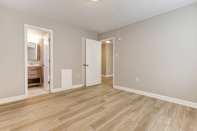 Building Photo - 3918 Chamberlayne Ave