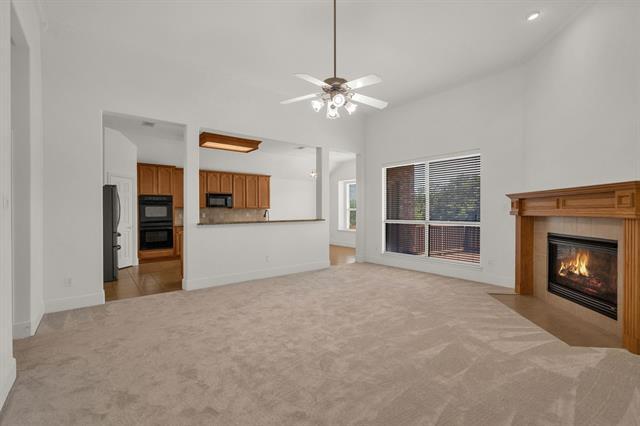 Building Photo - 3217 Hidden Springs Dr