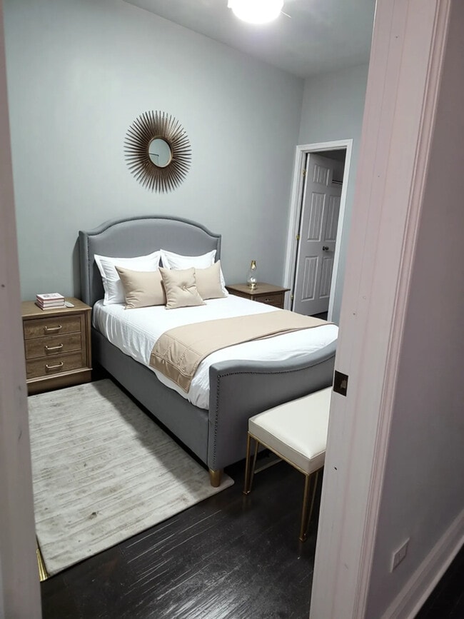 Building Photo - 6229 S Bishop St