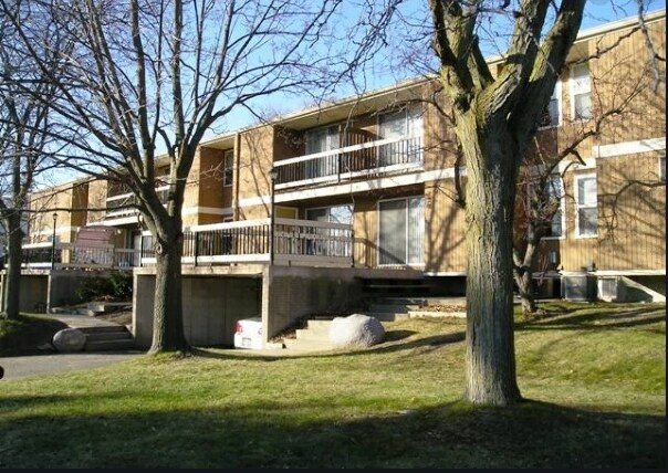 Building Photo - 1218 Talcott St