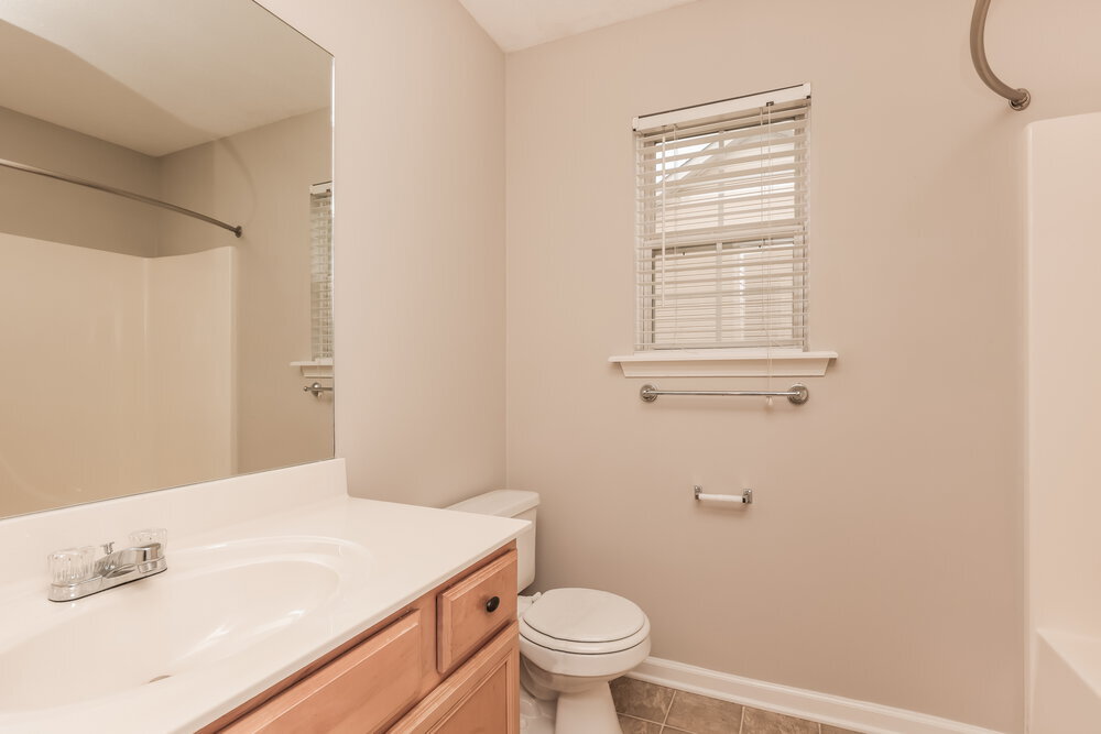 Building Photo - 852 Dover Glen Dr