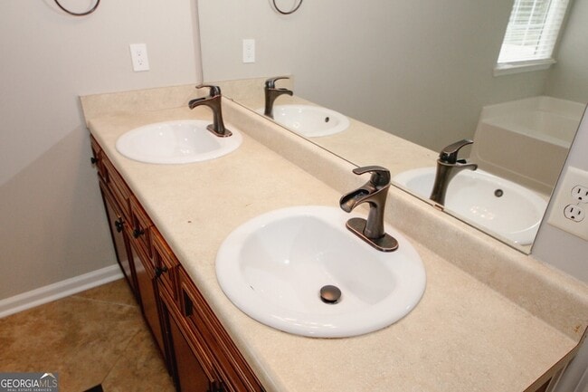 Building Photo - 7000 Lunar Blue Way