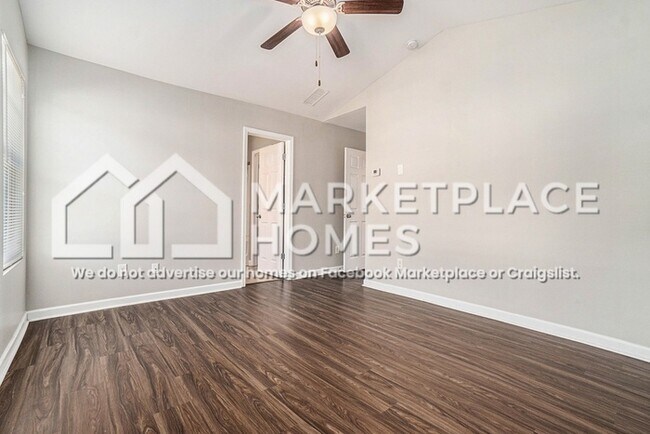 Building Photo - 5802 Westchase St