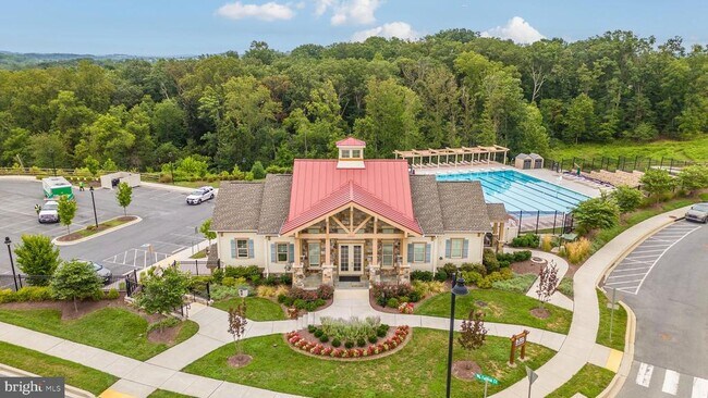 Building Photo - 6110 Stonecat Ct