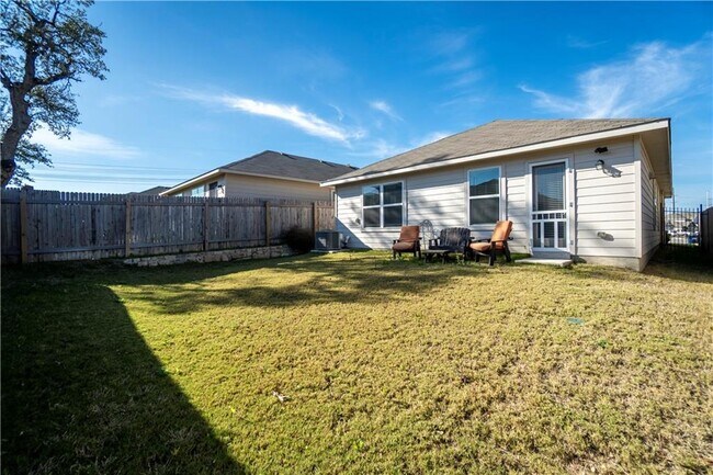 Building Photo - 200 Sandhill Piper St