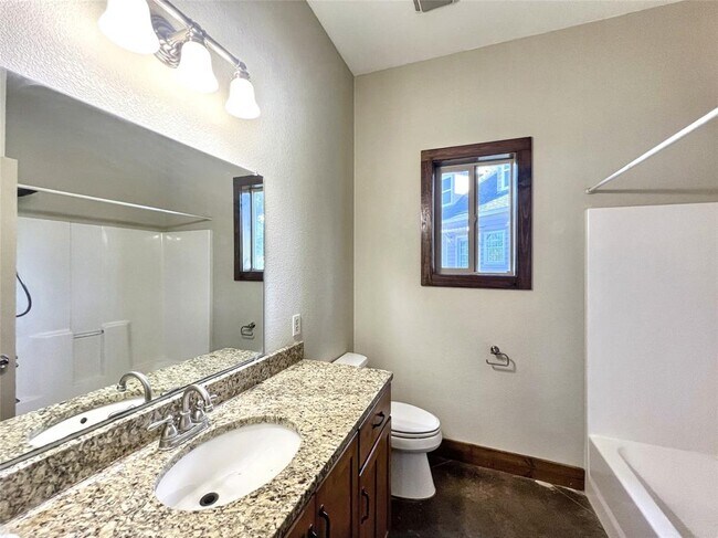 Building Photo - 8750 Scarlet Cir