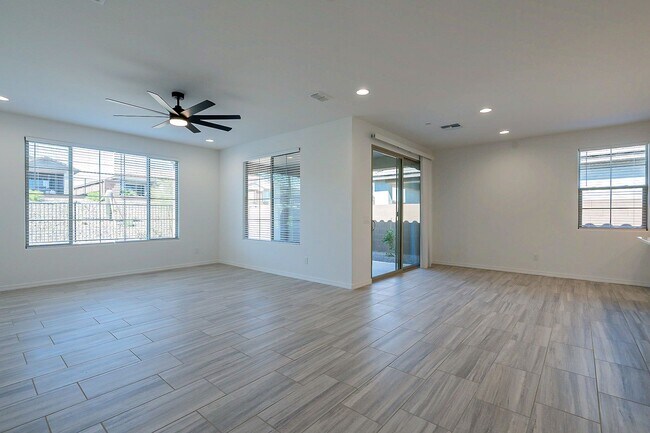 Building Photo - Spacious New Build 4 Bed/3 Bath in Vistancia