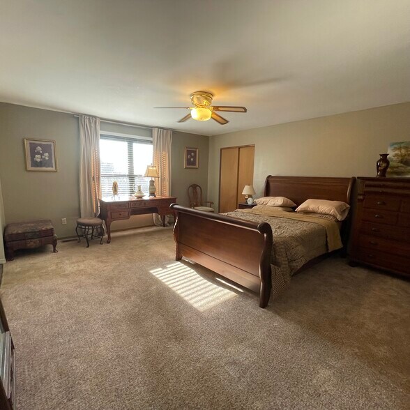 Master bedroom - 18668 Olive Street Rd