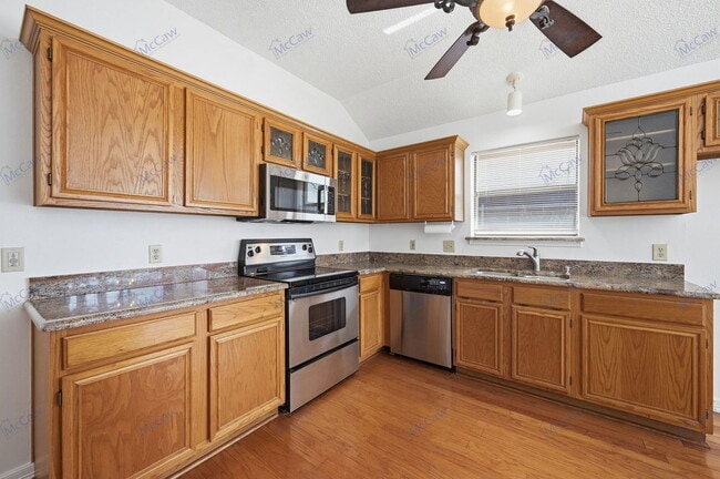 Building Photo - 468 Caviness Dr