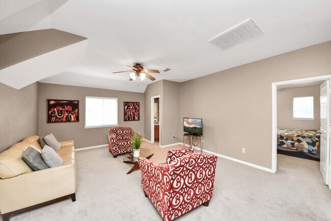 Building Photo - 23822 Wispy Way