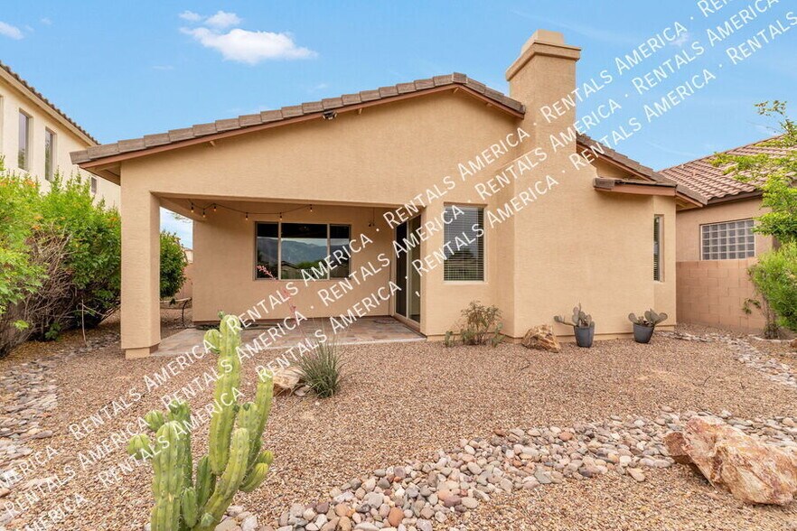 Building Photo - 12936 N Salt Cedar Dr