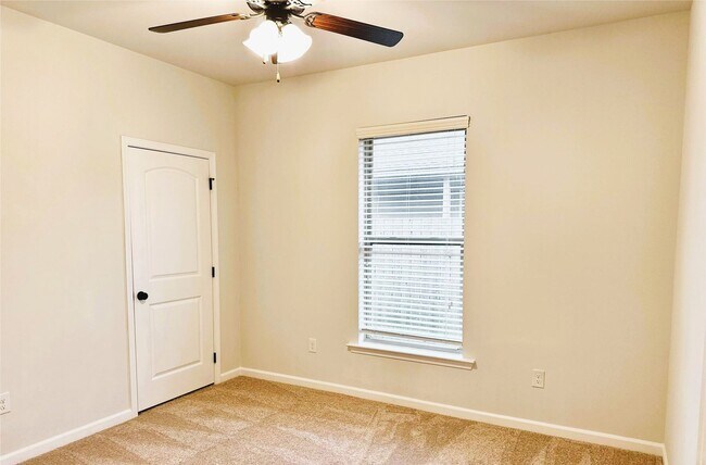 Building Photo - New Construction close to Barksdale Air Force Base..