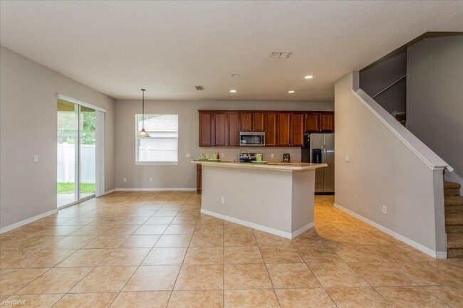 Building Photo - 4 br, 2.5 bath House - 1709 Madison Ivy Ci...