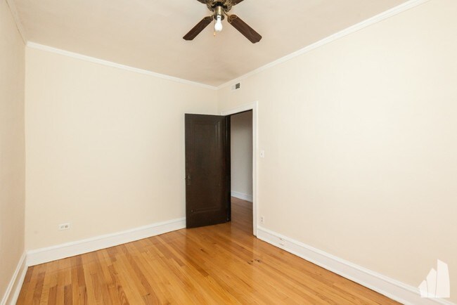 Building Photo - 1450 West Byron-2