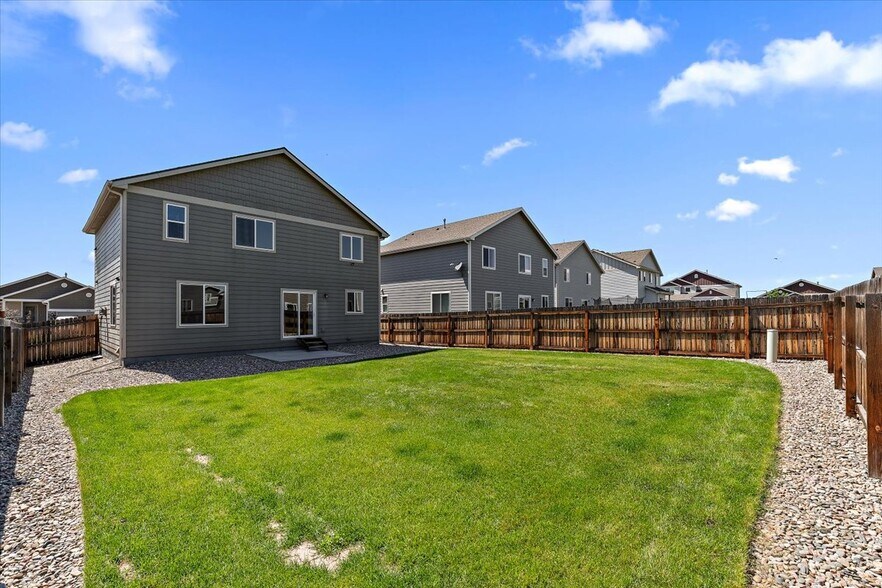Building Photo - 6137 Popper Dr