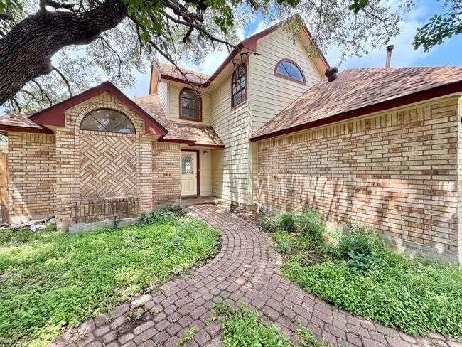 Building Photo - 2110 Warfield Way