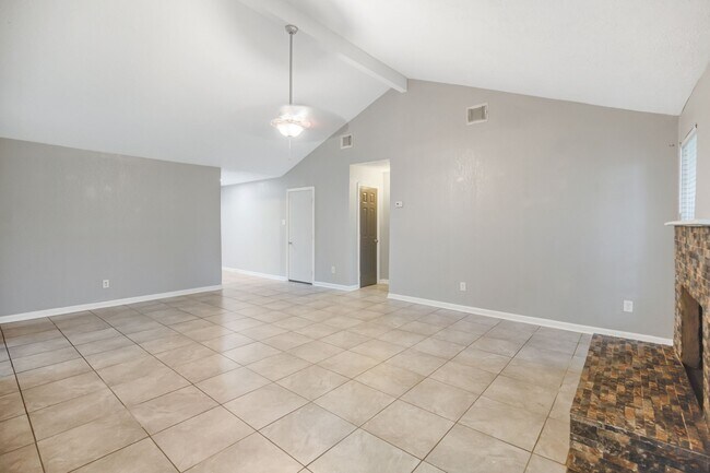 Building Photo - 11511 Grapewood Ct