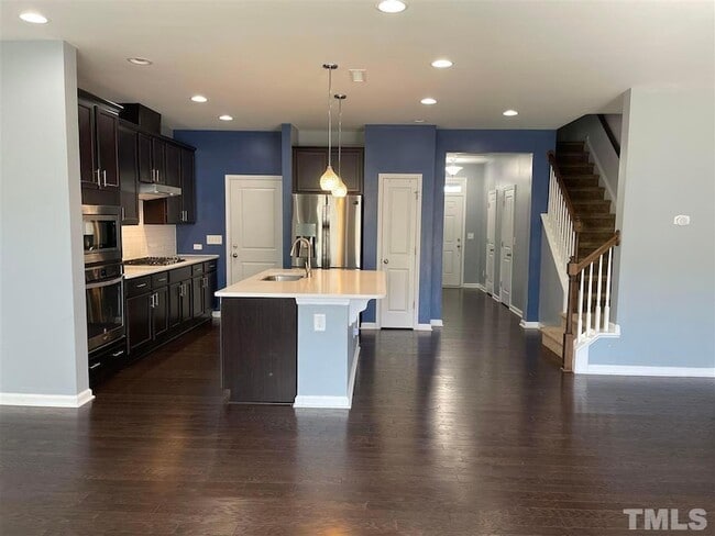 Building Photo - 806 Bristol Bridge Dr