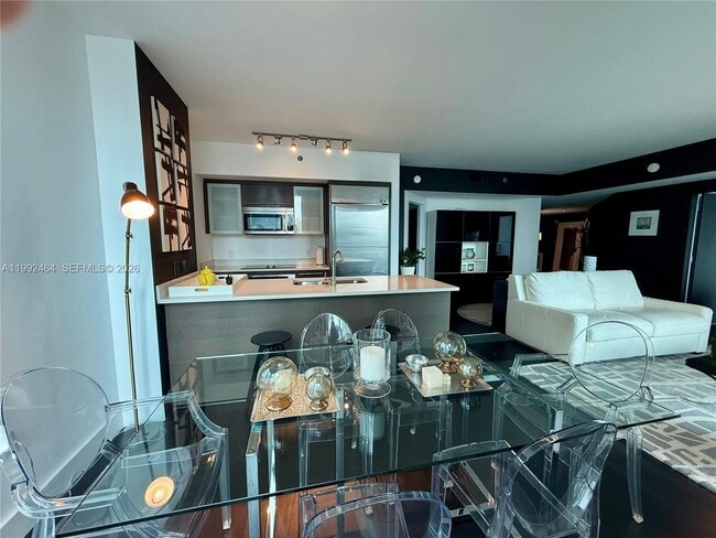 Building Photo - 55 SE 6th St