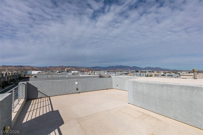 Building Photo - 8048 Haywood Estate Ave