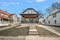 Building Photo - 1030 Helen St NE