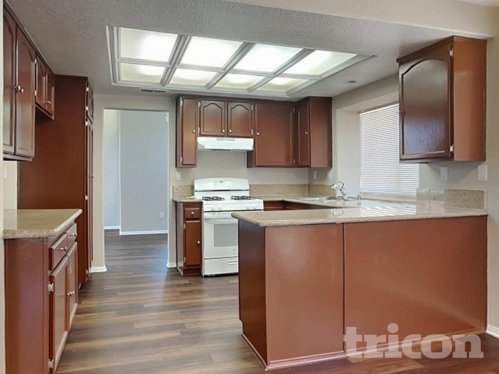 Building Photo - 44238 Gillan Ave