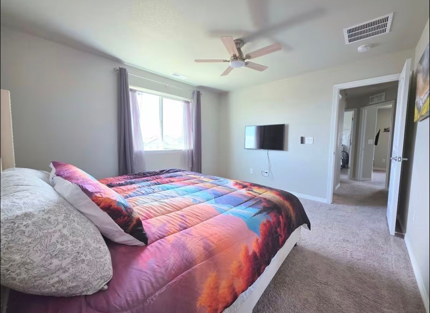 Building Photo - 6784 Skuna Dr