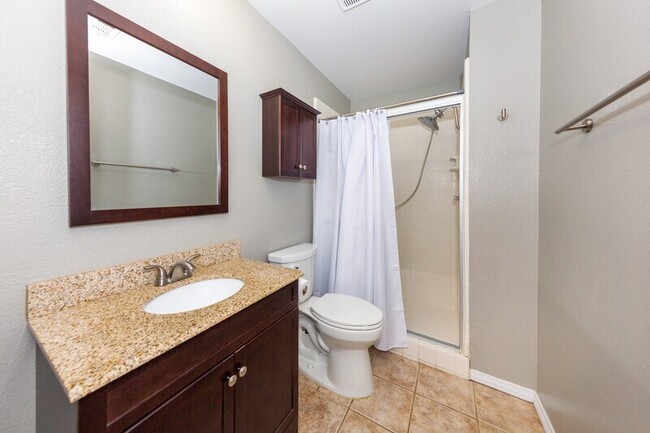 Building Photo - 39945 Santa Fe Way