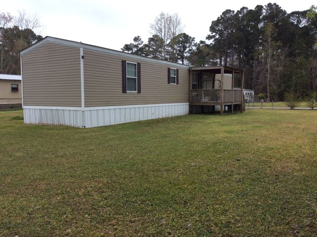 Primary Photo - Mobile home near Cherry Point