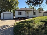 Building Photo - Discover this beautifully refreshed 2-bed, 2-bath gem in St. Ann!