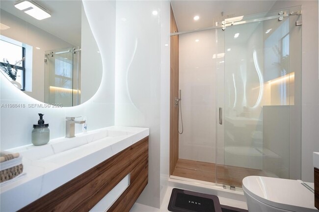 Building Photo - 15785 NW 91st Ct