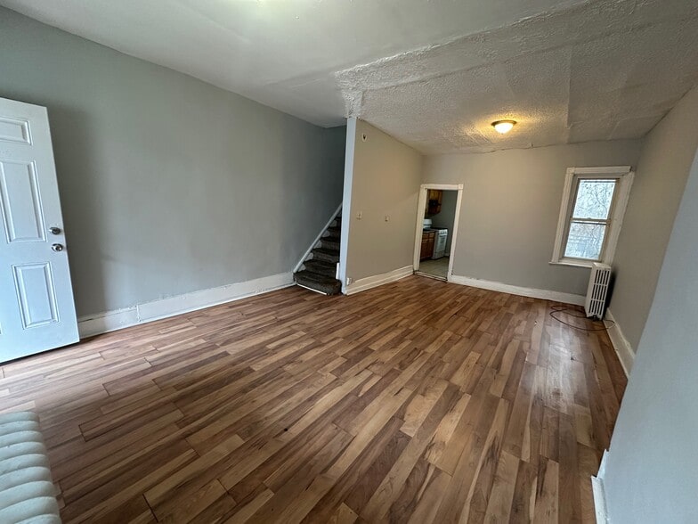 Building Photo - 4513 N Colorado St